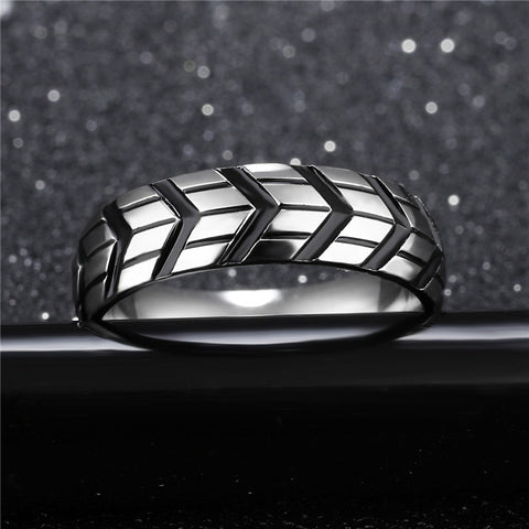 Tire Tread Style Grooved Ring